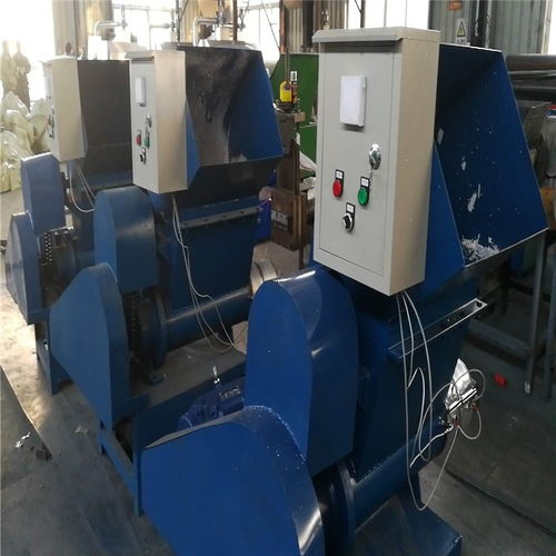 新平鄭州展浩泡沫加工機械 泡沫顆粒的用途與機械設(shè)備價格解析